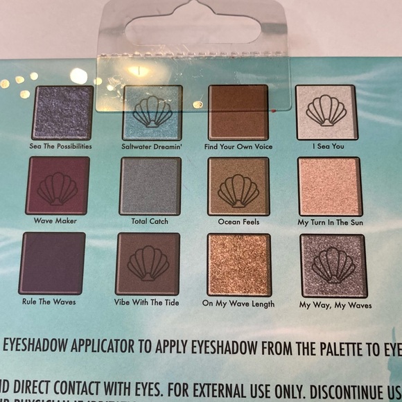 Disney The Little Mermaid Eyeshadow Palette - Picture 12 of 12